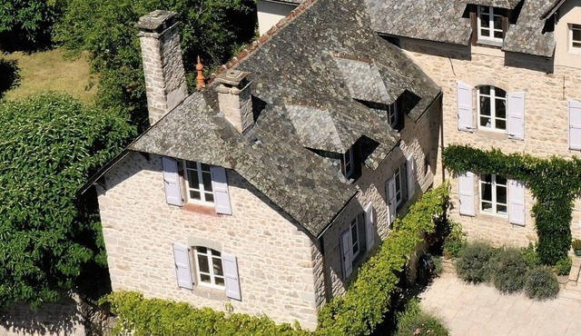 Charming cottage, 3 bedrooms, with garden