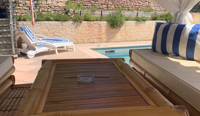 CHARMING CHALET WITH ANY COMFORT WITH POOL AND PRIVATE TERRACE