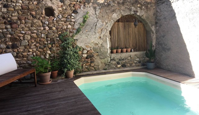 Charming air-conditioned town house near St Guilhem le Désert
