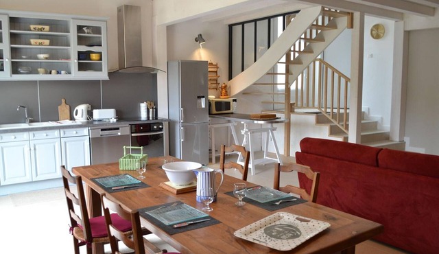 Charming Countryside Home with Private Garden, 2 Bikes & Pet-Friendly