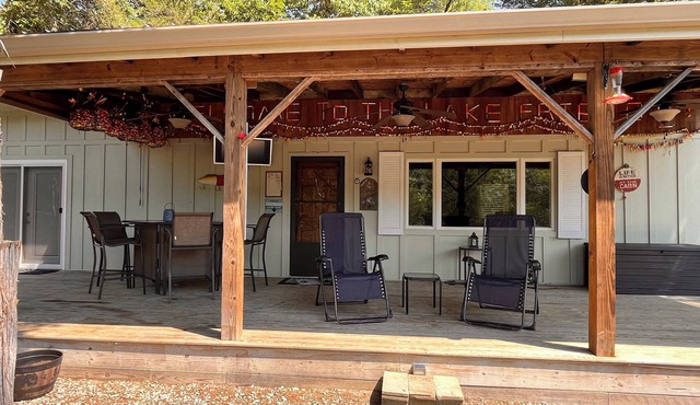 Charming 1-bdrm, lake cottage-close to the Arc Encounter