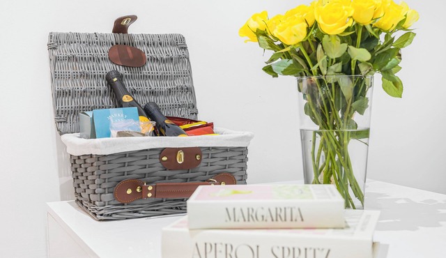 Charming 1-bedroom apartment in delightful Brighton and Hove with WiFi