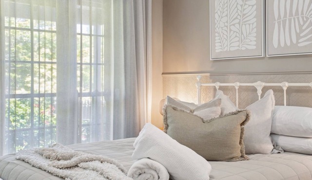 Charming 1-Bed Cottage with Private Garden