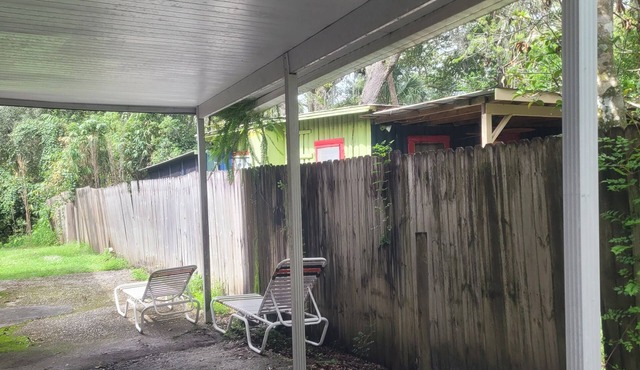 Charming 1-bedroom house with WiFi and AC in fabulous New Port Richey