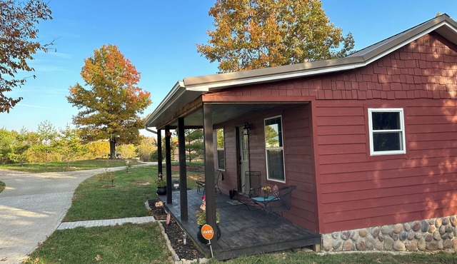 Charming 1-bedroom cottage with WiFi and AC in lovely Stamping ky