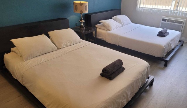 Charming 1-bedroom apartment in brilliant Beverly Hills with AC, WiFi