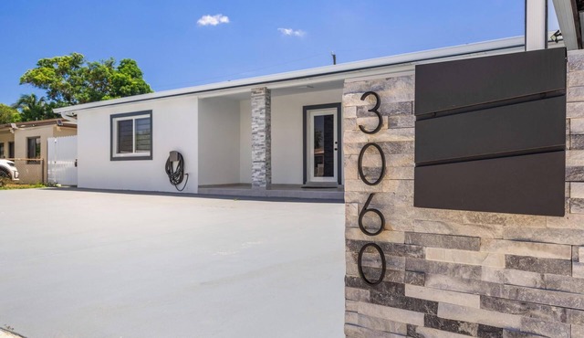 Charming 1-bedroom apartment with AC, WiFi in nice Miami Gardens