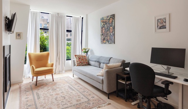 Charming 1-bedroom condo in fabulous San Francisco with WiFi, AC fully furnished