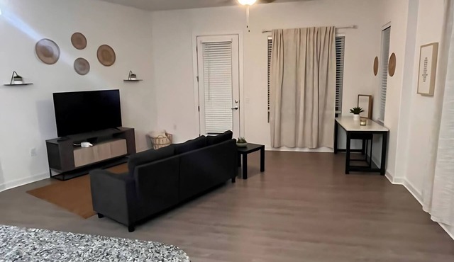 Charming 1-bedroom apartment in Leander, featuring AC, WiFi
