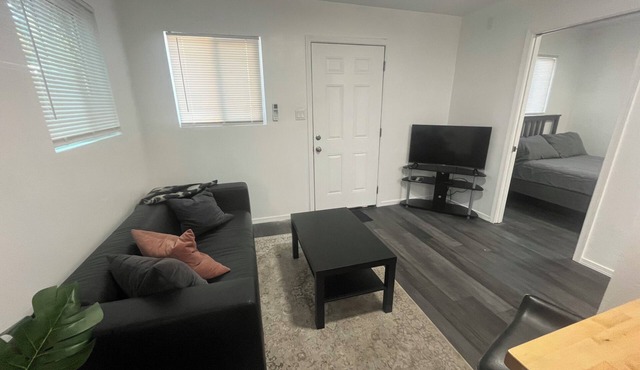 Charming 1-bedroom apartment in enchanting Farmington with AC