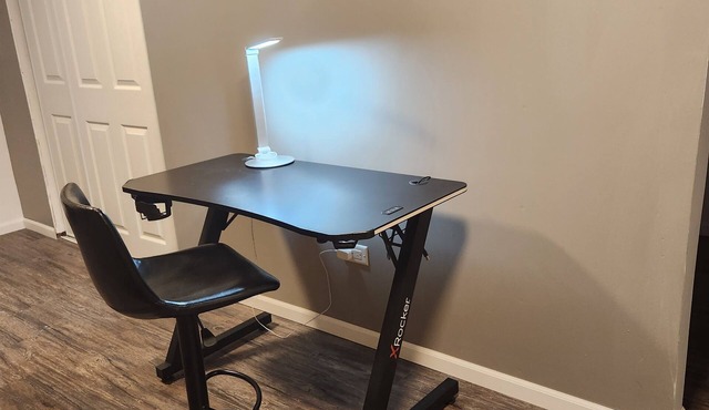 Charming 1-bedroom apartment in Saint John with AC, WiFi