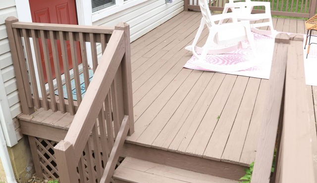 Charming 1-bedroom apartment, with Wi-Fi, A/C in historic Waynesboro, VA