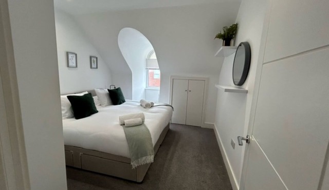 Charming 1 bedroom apartment in chertsey