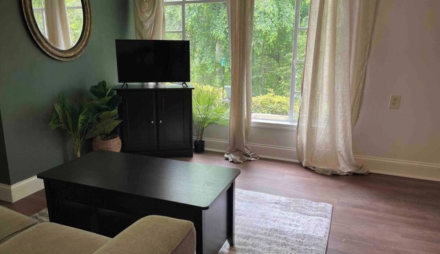 Charming 1-bedroom apartment in Lynchburg near LU and hospitals