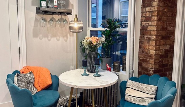 Charming 1-bedroom apartment in vibrant Brooklyn