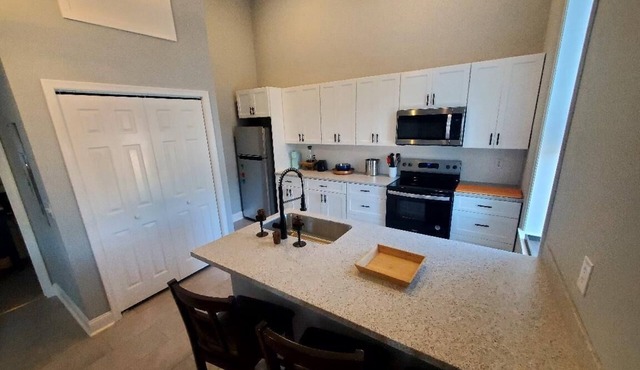 Charming 1-bedroom apartment in welcoming Danville with AC, WiFi