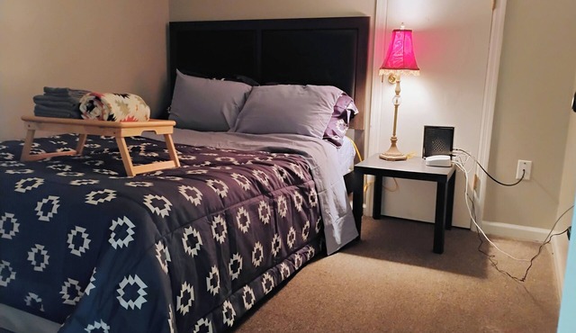 Charming 1-bedroom apartment in wonderful Vidalia with WiFi, AC