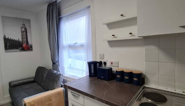 Charming 1-bedroom apartment in enchanting London with WiFi 1A