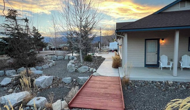 Charming 1-bedroom apartment with WiFi, AC in rural Minden