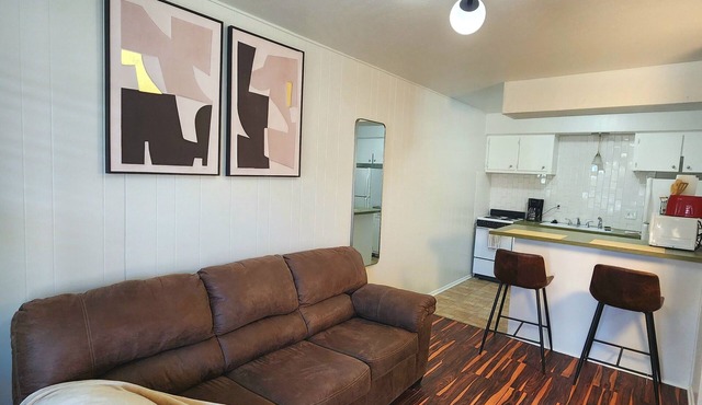 Charming 1-bedroom apartment in Gated Community & Onsite Laundry Odessa