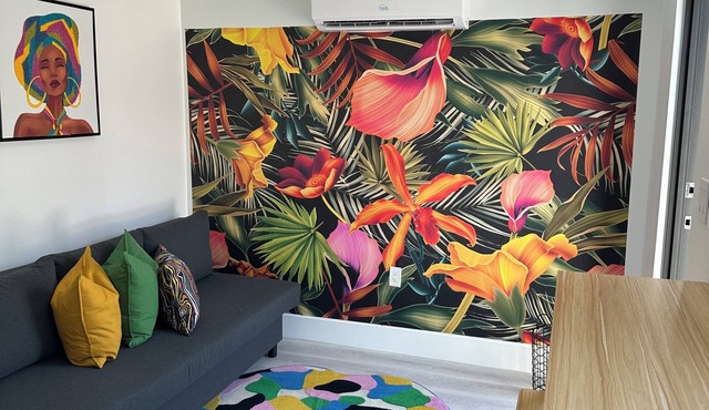 Charming 1-bedroom apartment with AC, WiFi in Heart of Miami