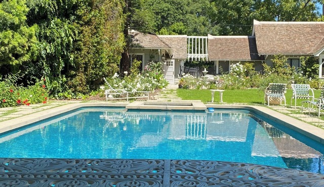 Charming 1-bedroom Carriage house Pasadena with AC