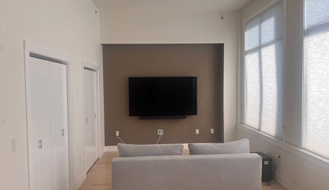 Charming 1-bedroom condo in enchanting Oakland with WiFi