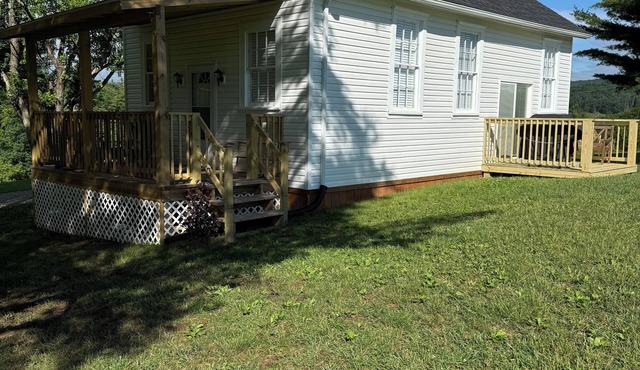 Charming 1-bedroom cottage with AC, WiFi in amazing Pilot