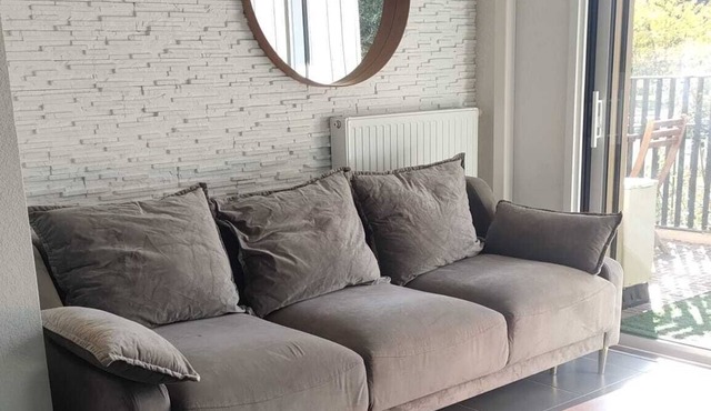 Charming 1-bedroom apartment in awesome Montpellier with AC, WiFi