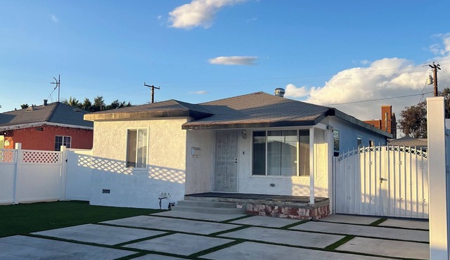 Charming 1-bedroom house in Hawthorne with AC