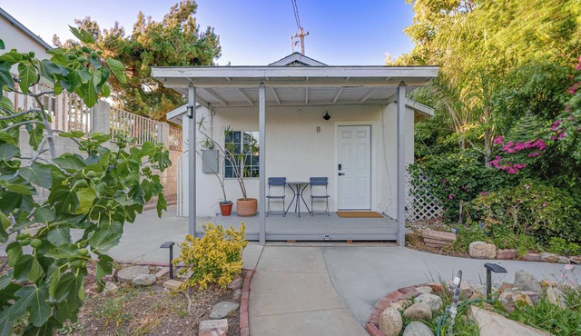 Charming 1-bedroom house in Rosemead with WiFi and AC