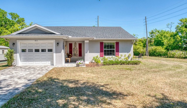 Charming 1-bedroom house in pleasant St. Cloud within close distance to Parks