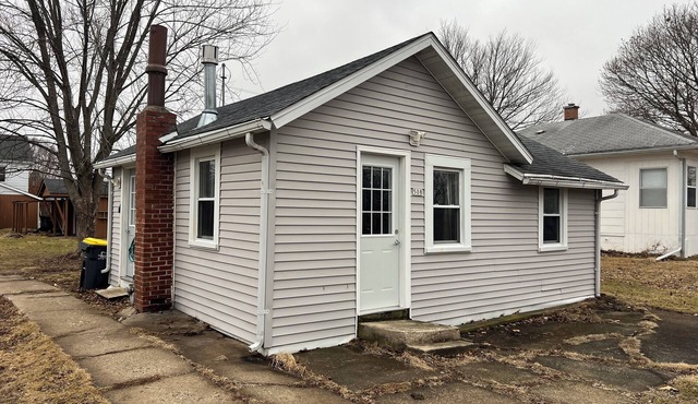 Charming 1-bedroom house - 2beds - in delightful Hanover with WiFi, AC