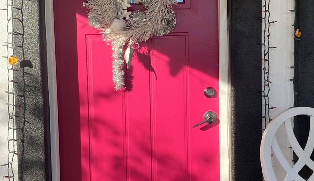 Charming 1-bedroom house in fabulous Phoenix with AC, WiFi