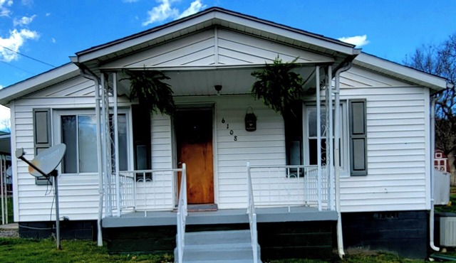 Charming 1-bedroom house on a lavender farm