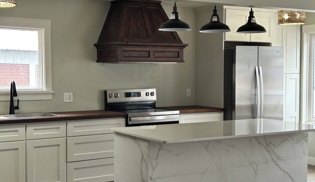 Charming 1-bedroom house in Chetek with WiFi, AC