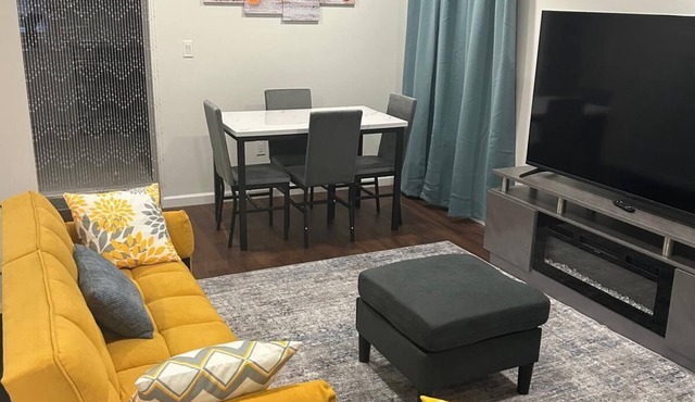 Charming 1-bedroom luxury apartment 8 min from EWR and 30 min NYC