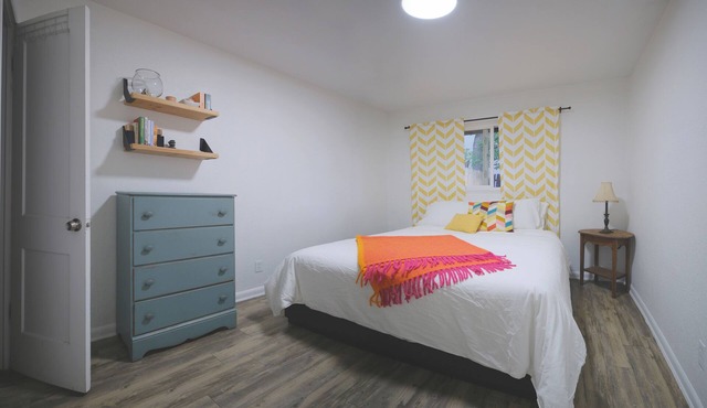Charming 1-bedroom rowhome in Denver near downtown
