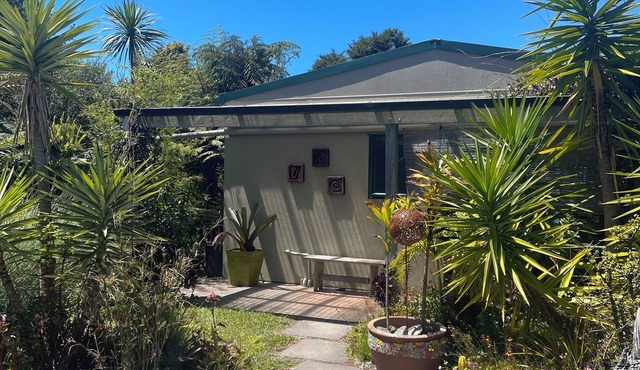 Charming 1-bedroom studio in Mangawhai