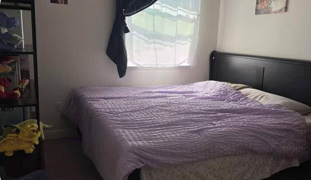 Charming 1-bedroom townhome in fabulous Milpitas with AC, WiFi