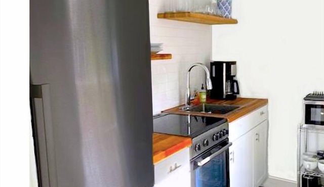 Charming 1-bedroom cottage with loft in Rehoboth Beach