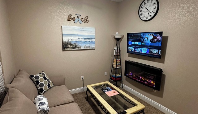 Charming 1-bedroom guesthouse in fantastic Gulf Breeze close to the beach