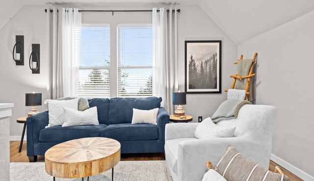 Charming 1-bedroom apartment in Beautiful Liberty Lake w/Mountain View’s