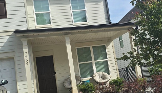 Charming 1-bedroom house with WiFi, AC in lovely Stonecrest