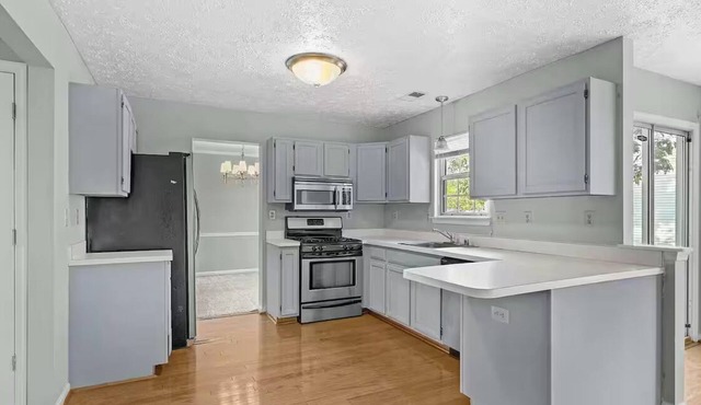 Charming 1-bedroom with attached bath room in Waldorf , MD