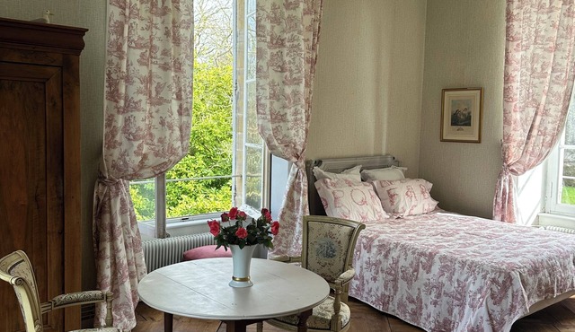 Charming 17th-Century French Manor
