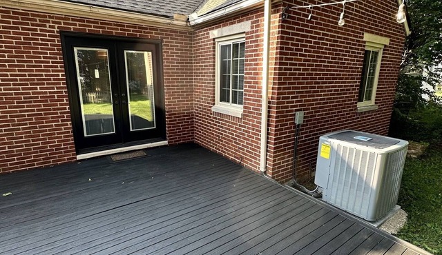 Charming 1 or 2 bedroom home. Minutes from WPAFB; Nutter Center; Wright State