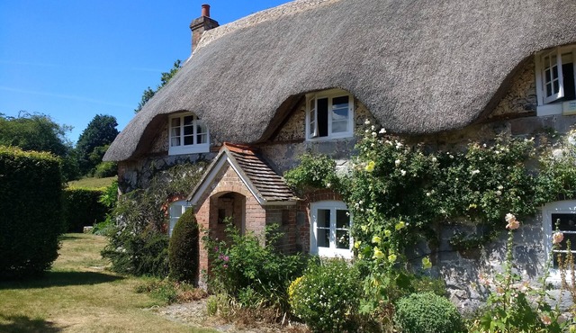 Charming 1660's Cottage.