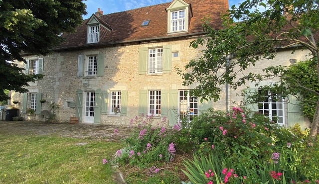 Charming 17th-century house ideal for family vacations