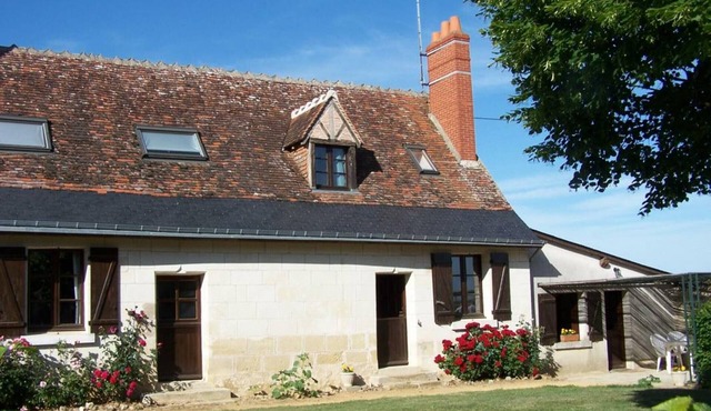 Charming 18th Century Cottage with Pool, Near Loire Castles and Vineyards